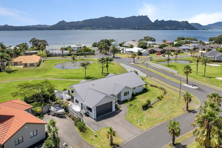 Photo of property in 2 Cayman Court, One Tree Point, 0118