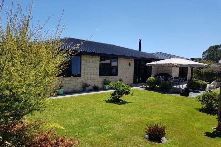 Photo of property in 6 Kawatiri Place, Westport, 7825