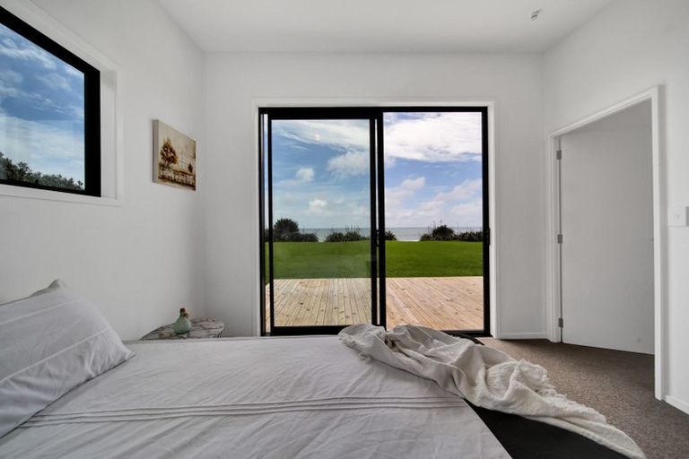 Photo of property in 317 Porikapa Road, Warea, New Plymouth, 4381