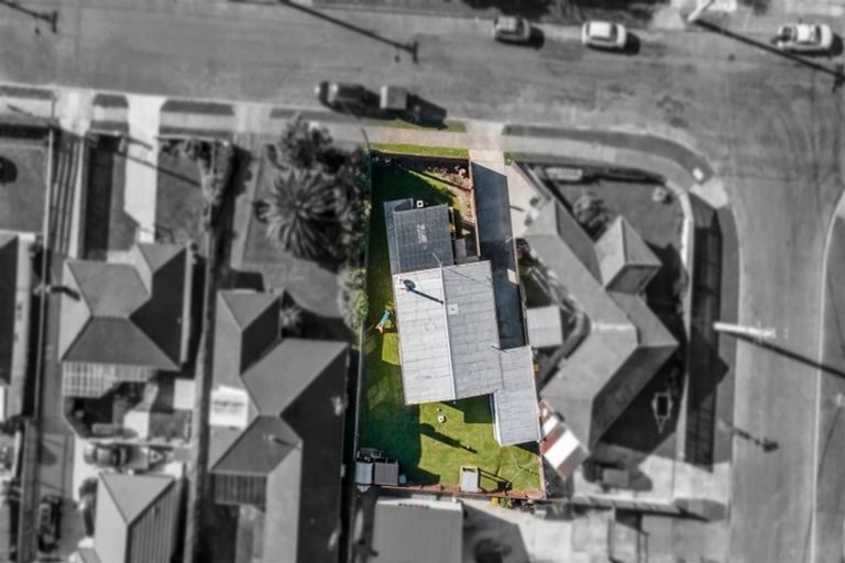 Photo of property in 33 Hyde Street, Wainuiomata, Lower Hutt, 5014