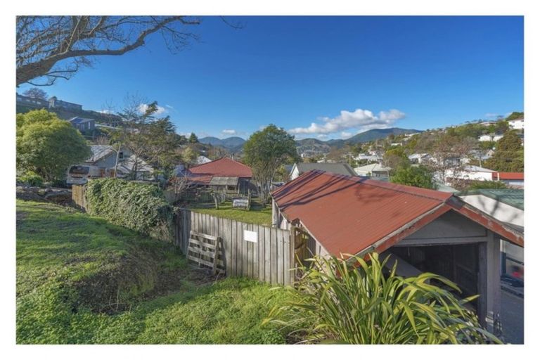 Photo of property in 5 Rentone Street, Stepneyville, Nelson, 7010