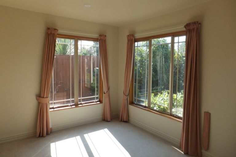 Photo of property in 413 Bower Avenue, Parklands, Christchurch, 8083