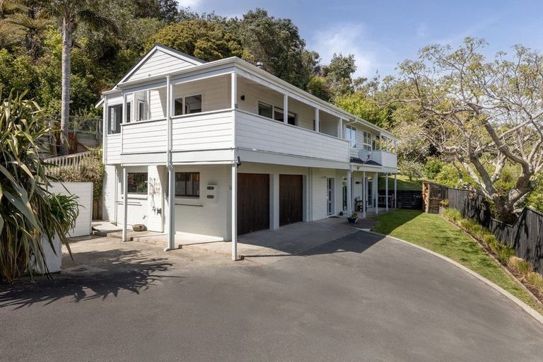 Photo of property in 15 Claydon Place, Ohope, 3121