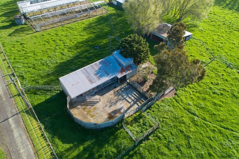 Photo of property in 582 Milson Line, Newbury, Palmerston North, 4478