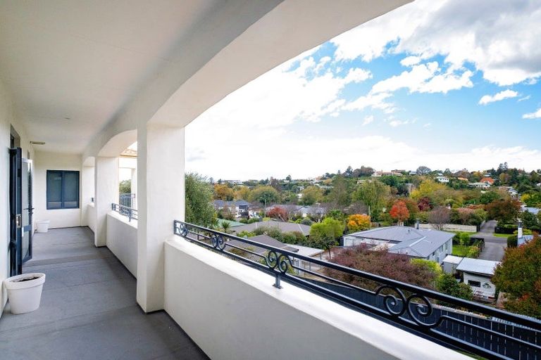 Photo of property in 55a Lucknow Road, Havelock North, 4130