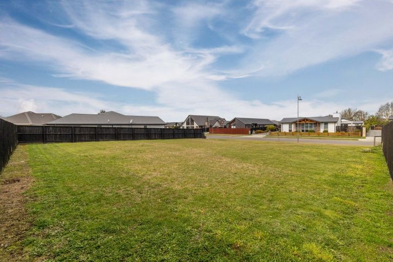 Photo of property in 8 Sloan Avenue, Rangiora, 7400