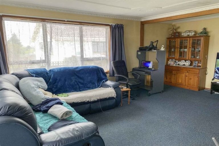 Photo of property in 82 Scott Street, Strathern, Invercargill, 9812