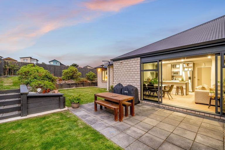 Photo of property in 21 Nelson Avenue, Aotea, Porirua, 5024