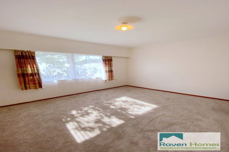 Photo of property in 3/134 Onewa Road, Northcote, Auckland, 0627