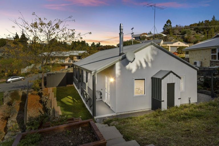 Photo of property in 15 Aronui Road, Bridge Hill, Alexandra, 9320