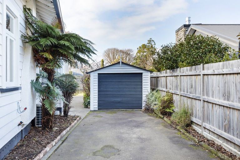 Photo of property in 239 Victoria Avenue, Hokowhitu, Palmerston North, 4410
