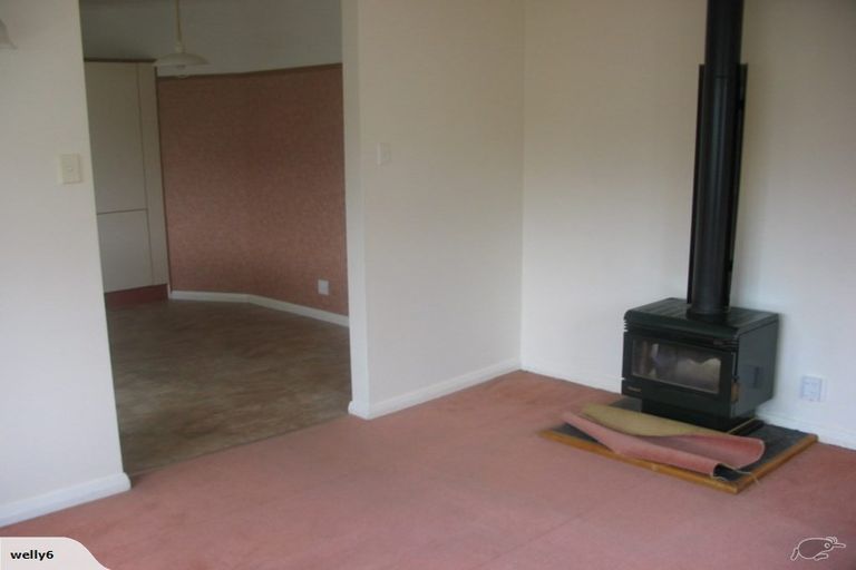 Photo of property in 1 Riverside Drive, Waiwhetu, Lower Hutt, 5010