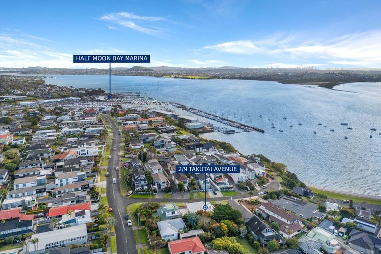 Photo of property in 2/9 Takutai Avenue, Bucklands Beach, Auckland, 2012