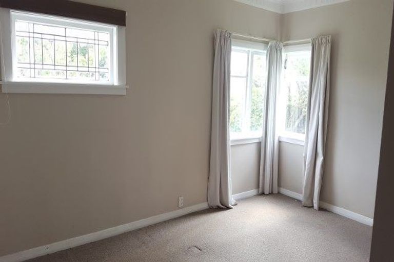 Photo of property in 158 Naenae Road, Naenae, Lower Hutt, 5011