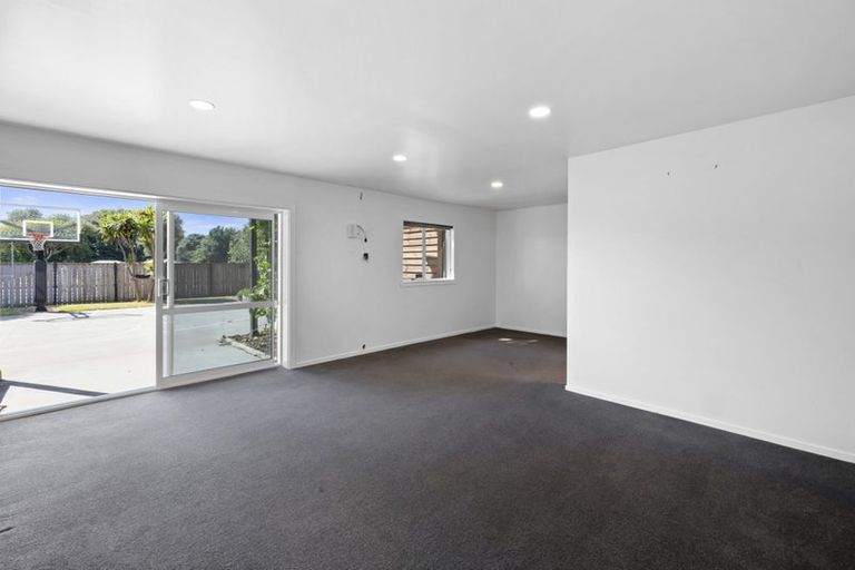 Photo of property in 28 Norwich Avenue, Spotswood, New Plymouth, 4310