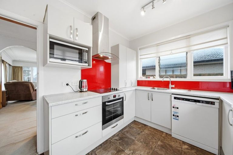 Photo of property in 64 Puhinui Road, Manukau, Auckland, 2104