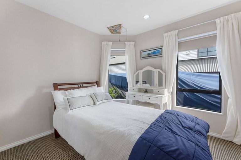 Photo of property in 108 Clovelly Road, Bucklands Beach, Auckland, 2012
