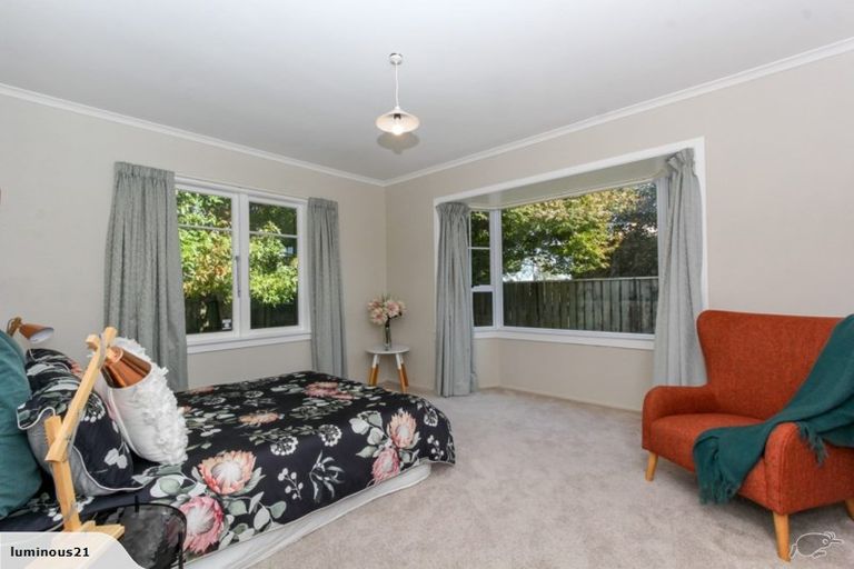 Photo of property in 225a Huatoki Street, Upper Vogeltown, New Plymouth, 4310