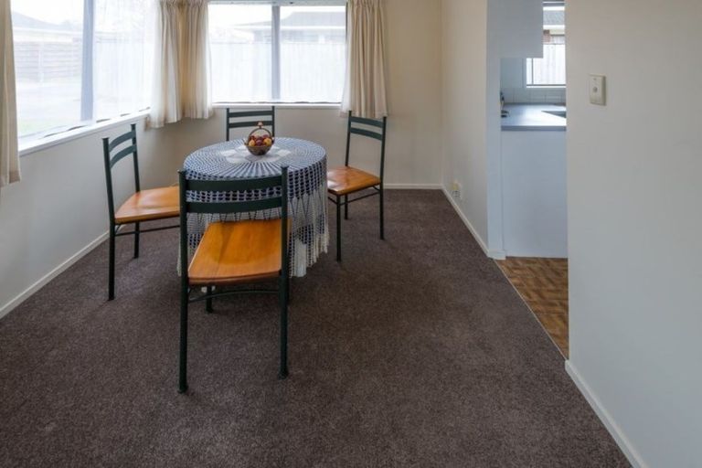 Photo of property in 14a Bungalore Place, Half Moon Bay, Auckland, 2012
