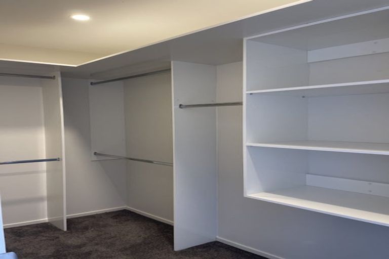 Photo of property in 26a Reeves Road, Pakuranga, Auckland, 2010