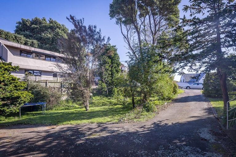 Photo of property in 6 Falla Street, Paraparaumu Beach, Paraparaumu, 5032