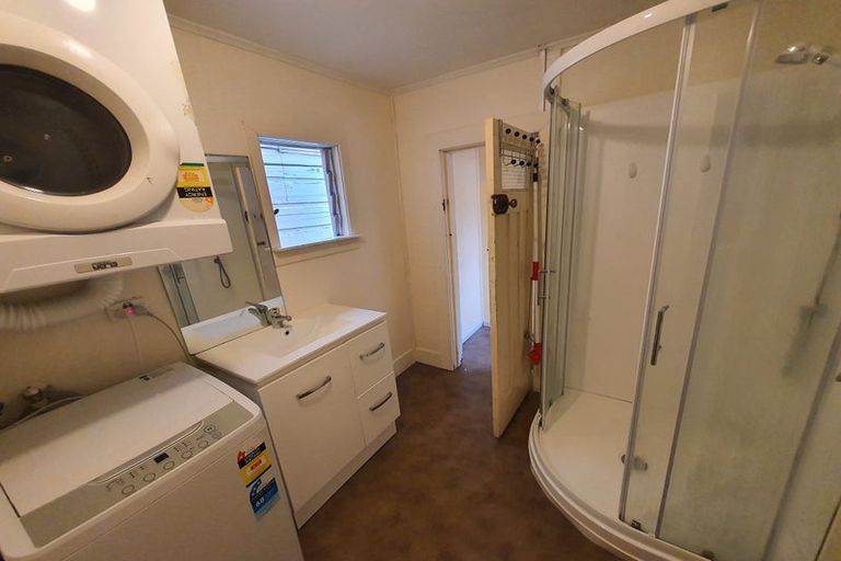 Photo of property in 23 Wilson Street, Newtown, Wellington, 6021