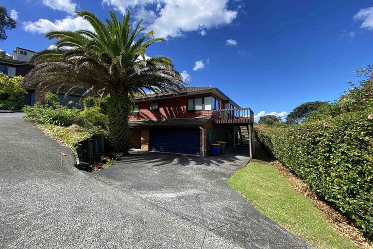 Photo of property in 4/6 Honeysuckle Lane, Mairangi Bay, Auckland, 0630