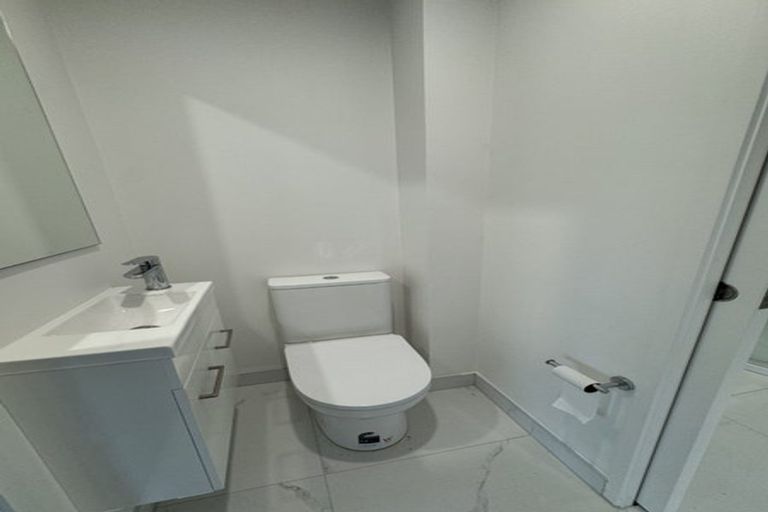 Photo of property in 2 Kaitiaki Drive, Clarks Beach, 2122