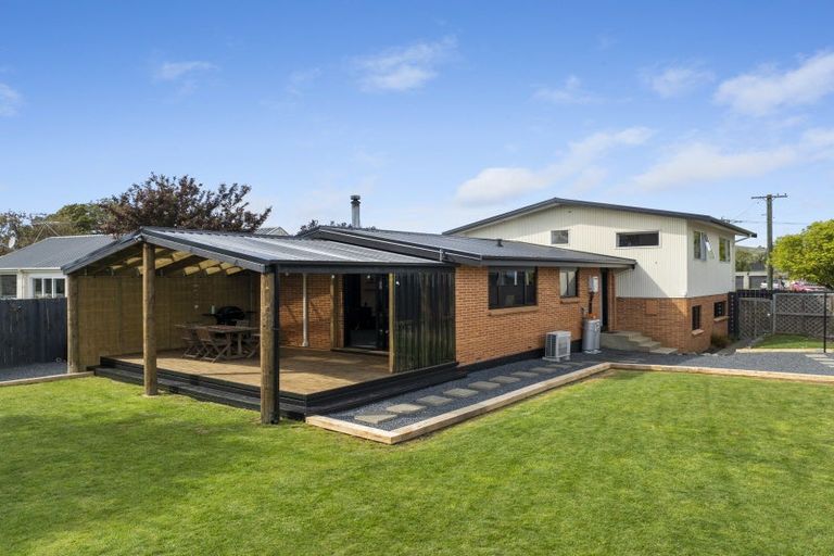 Photo of property in 21 Severn Street, Mosgiel, 9024