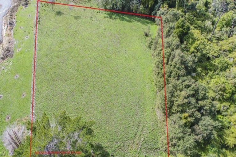 Photo of property in 46 Harry Dreadon Road, Opaheke, Papakura, 2584