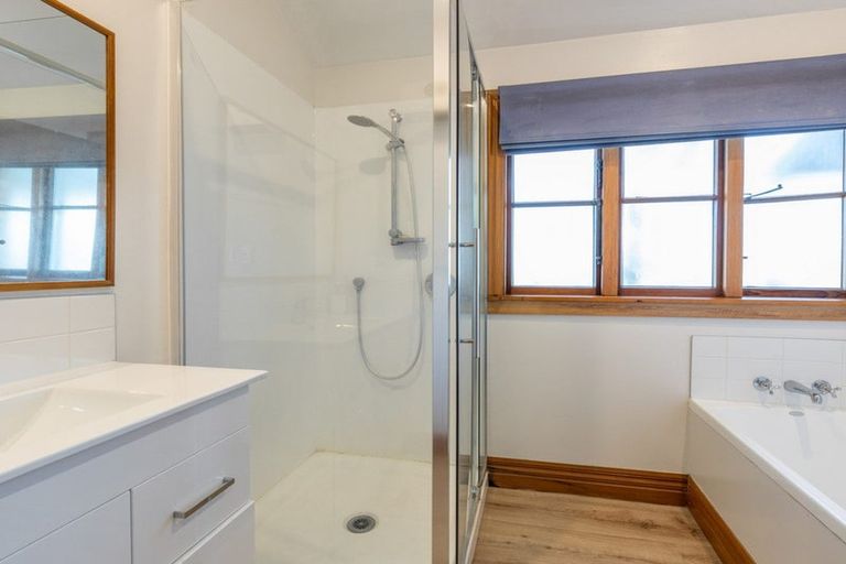 Photo of property in 6 O'halloran Drive, Halswell, Christchurch, 8025