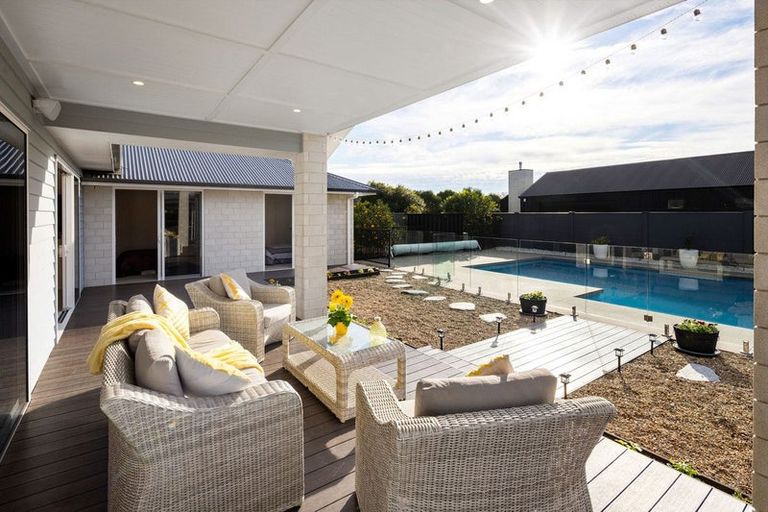 Photo of property in 85 Alan Livingston Drive, Cambridge, 3434