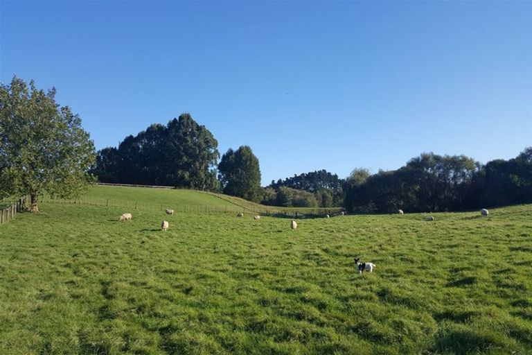 Photo of property in 761 Great South Road, Runciman, Drury, 2578