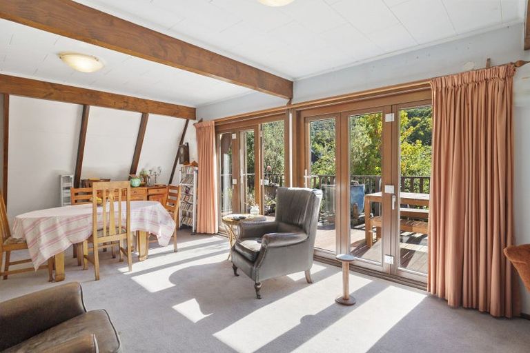 Photo of property in 50 Glenross Street, Glenross, Dunedin, 9011