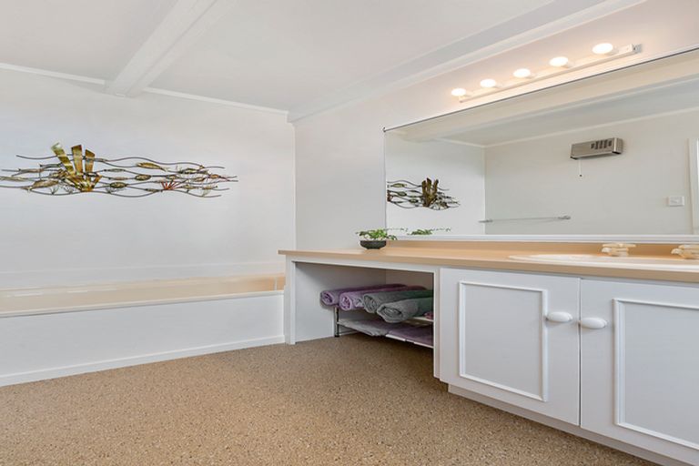 Photo of property in 19 Northview Crescent, Belleknowes, Dunedin, 9011