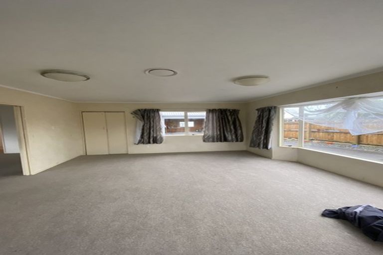 Photo of property in 101 Hillcrest Drive, Kelvin Grove, Palmerston North, 4414