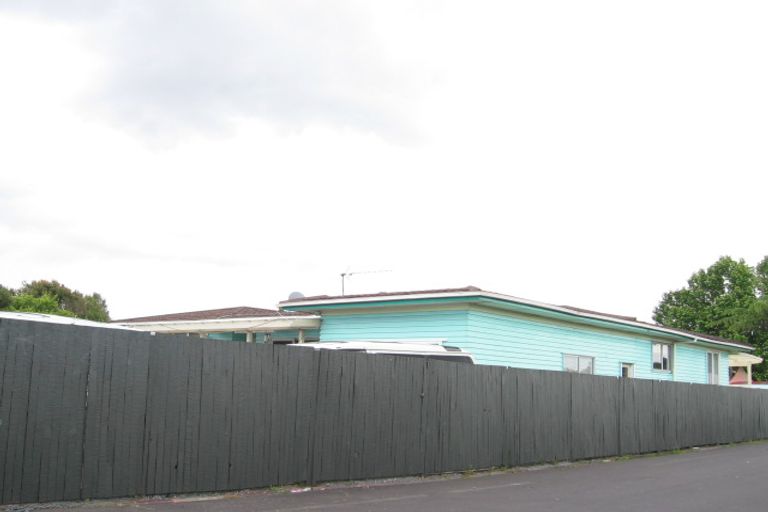 Photo of property in 27 Claude Avenue, Papatoetoe, Auckland, 2025