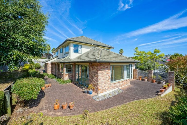 Photo of property in 2/2 Hobie Court, West Harbour, Auckland, 0618