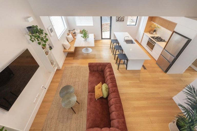 Photo of property in 8 Yale Road, Mount Cook, Wellington, 6021