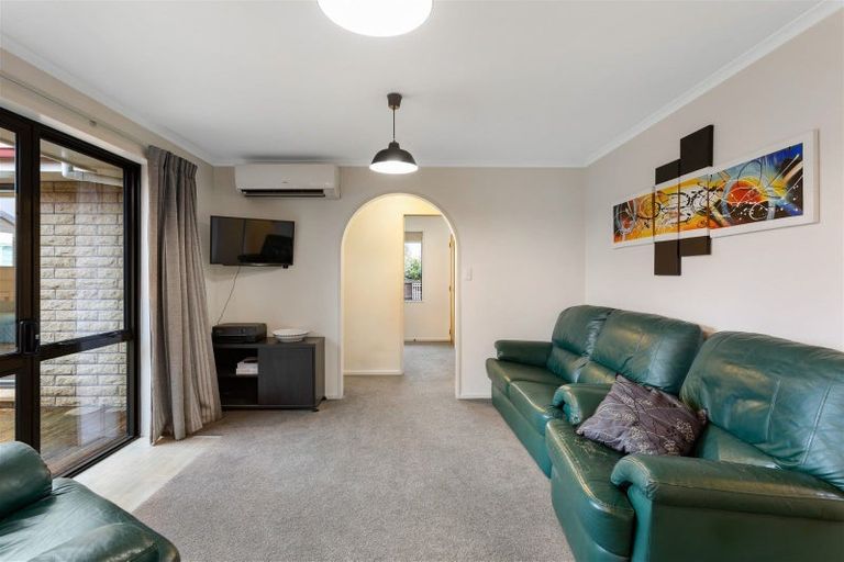 Photo of property in 132 Hagart-alexander Drive, Mosgiel, 9024