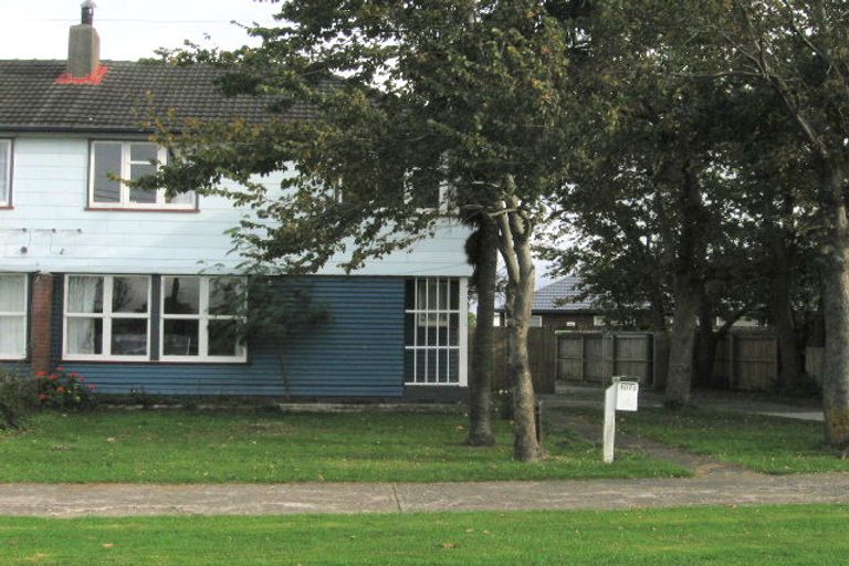 Photo of property in 1072 High Street, Avalon, Lower Hutt, 5011