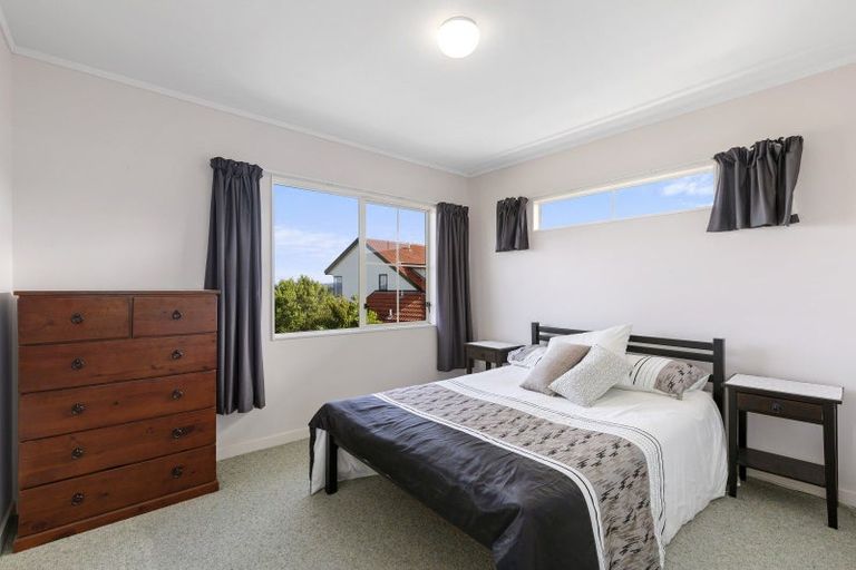 Photo of property in 3 Lemonwood Grove, Maungaraki, Lower Hutt, 5010