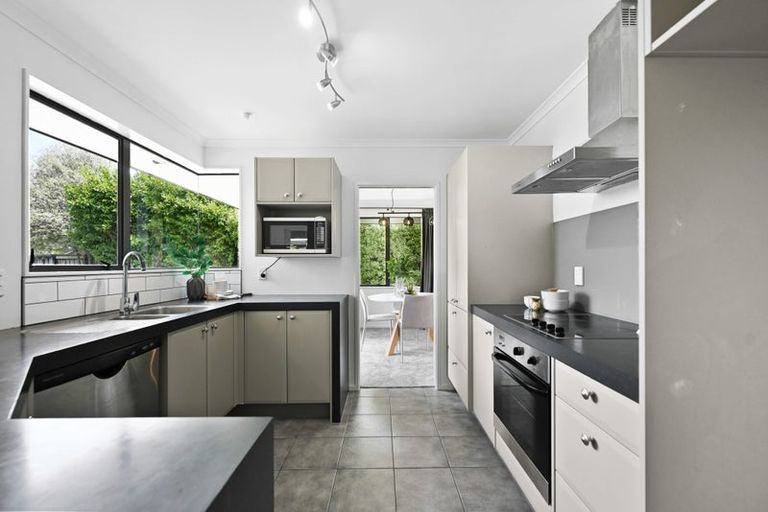 Photo of property in 8 Gracefield Place, Huntington, Hamilton, 3210