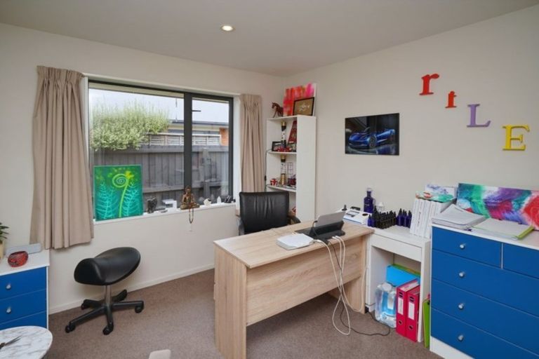Photo of property in 11 Taiwhenua Street, Rangiora, 7400