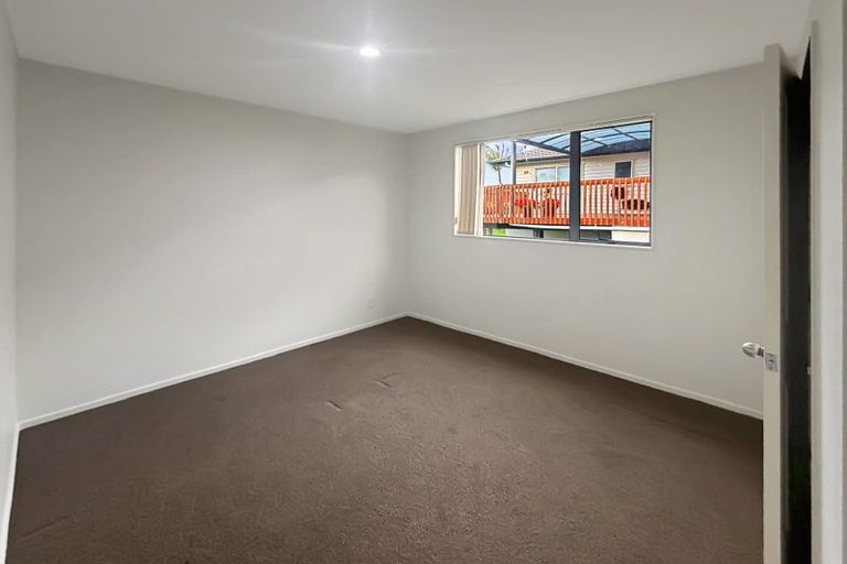 Photo of property in 19 Cartmel Avenue, Massey, Auckland, 0614