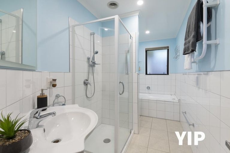 Photo of property in 30 Cedarwood Street, Woodridge, Wellington, 6037