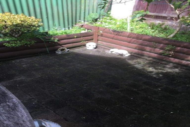 Photo of property in 1/24 Karaka Street, New Lynn, Auckland, 0600