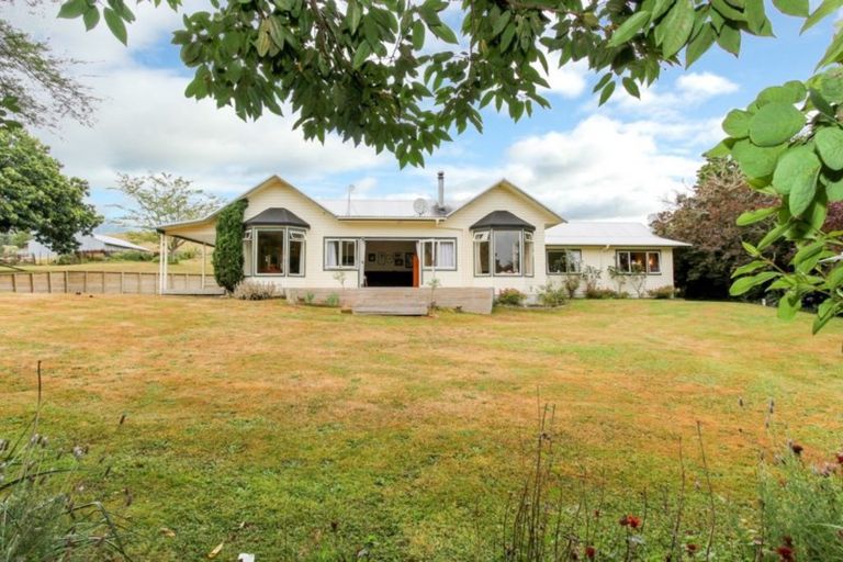 Photo of property in 1828 Tarata Road, Tarata, Inglewood, 4387