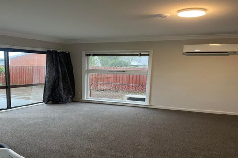 Photo of property in 1/25 Hills Road, Edgeware, Christchurch, 8013