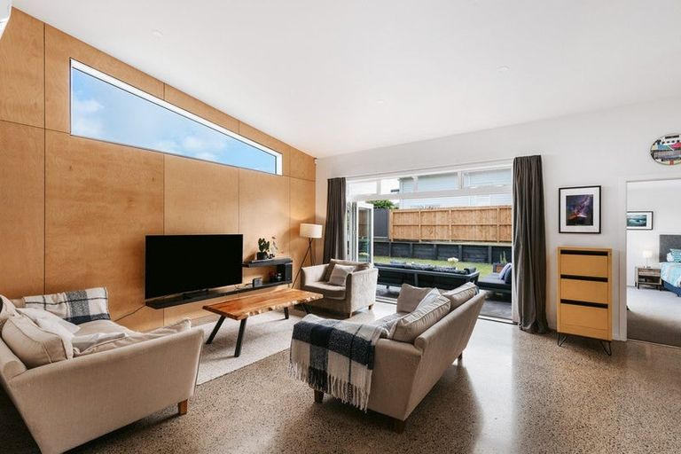 Photo of property in 32a Ohuirehe Road, Coastlands, Whakatane, 3120